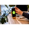 bambusowa-ladowarka-bezprzewodowa-10w-bright-stojak-na-telefon-wilder-4