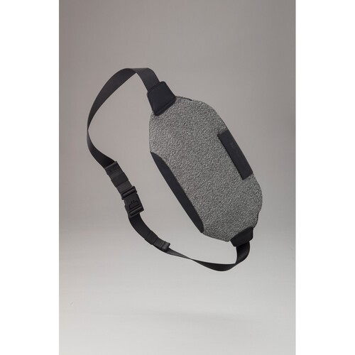 saszetka-zapinana-w-pasie-urban-bumbag-5-full